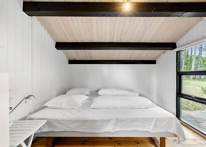 13315-hojby-fyrrehegnet-22 Højby