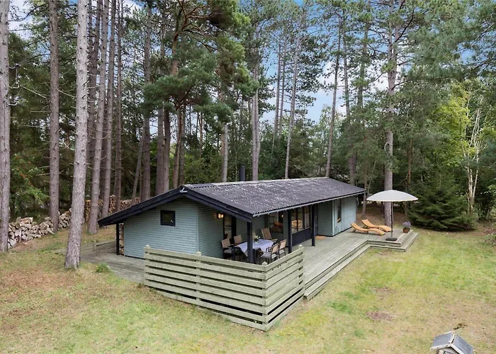 13315-hojby-fyrrehegnet-22 * Højby