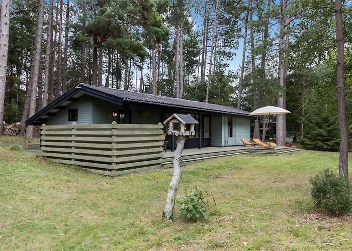 13315-hojby-fyrrehegnet-22 * Højby